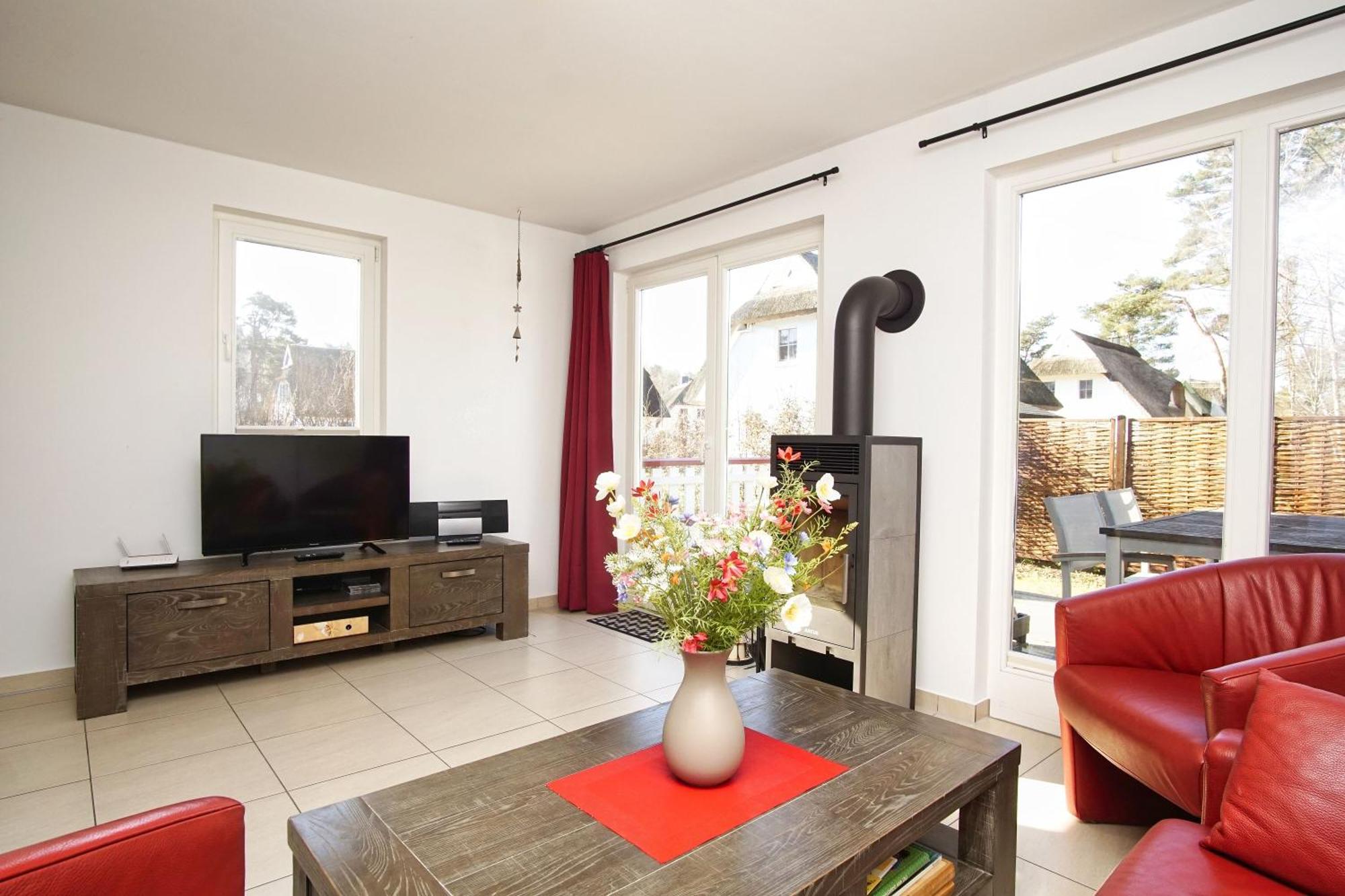 Ferienhaus Wellenlaeufer Haus - Sauna, Terrasse, Garten โกลเวอ ภายนอก รูปภาพ